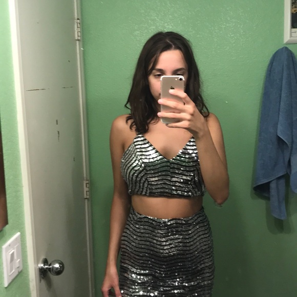 Sequin party dress - Picture 6 of 8